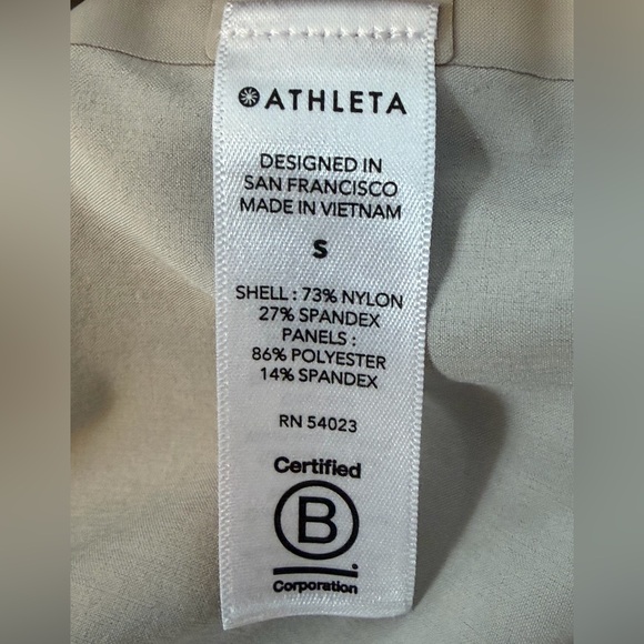 Athleta Urbanite Women's Beige Button Down Shirt - Picture 6 of 6